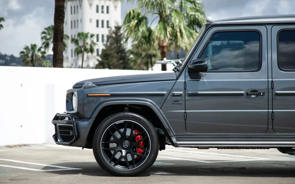 2021 Mercedes G63 Gray Black 6