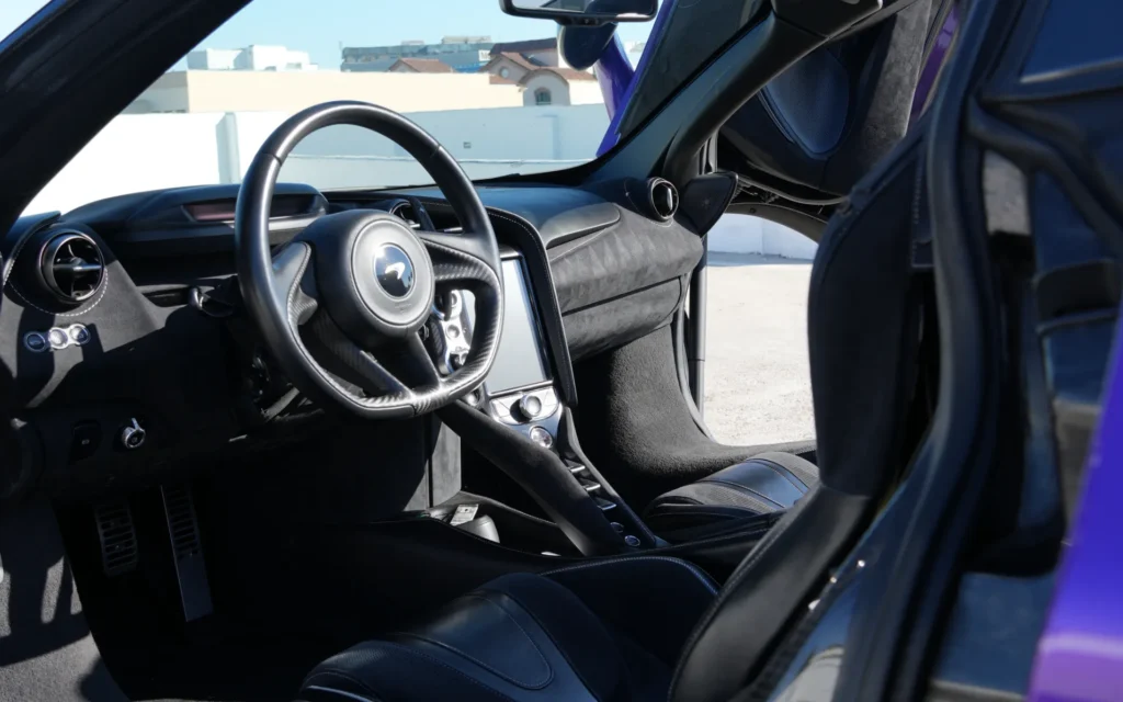 McLaren 720s 4